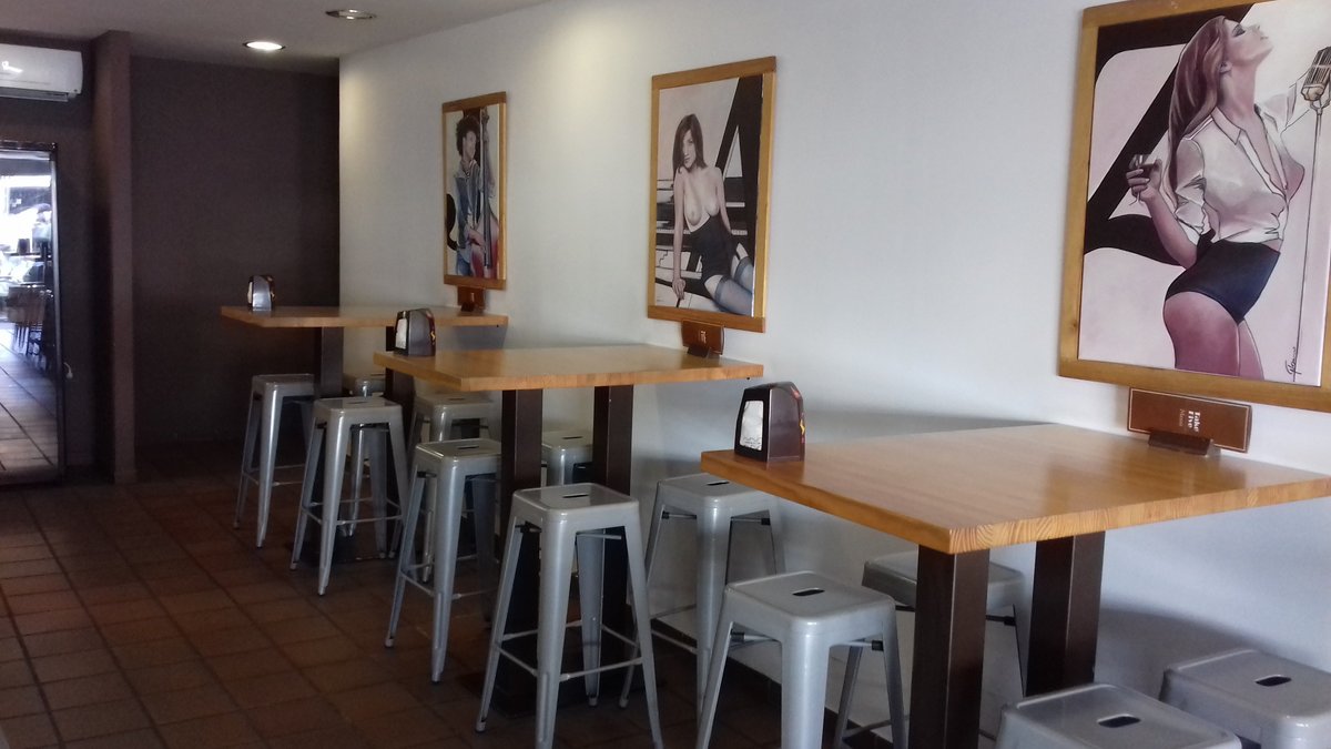 TAKE FIVE, San Luis de Sabinillas - Fotos, Número de Teléfono y Restaurante  Opiniones - Tripadvisor