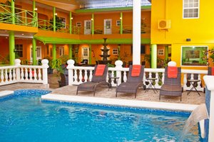 Piscina e praia