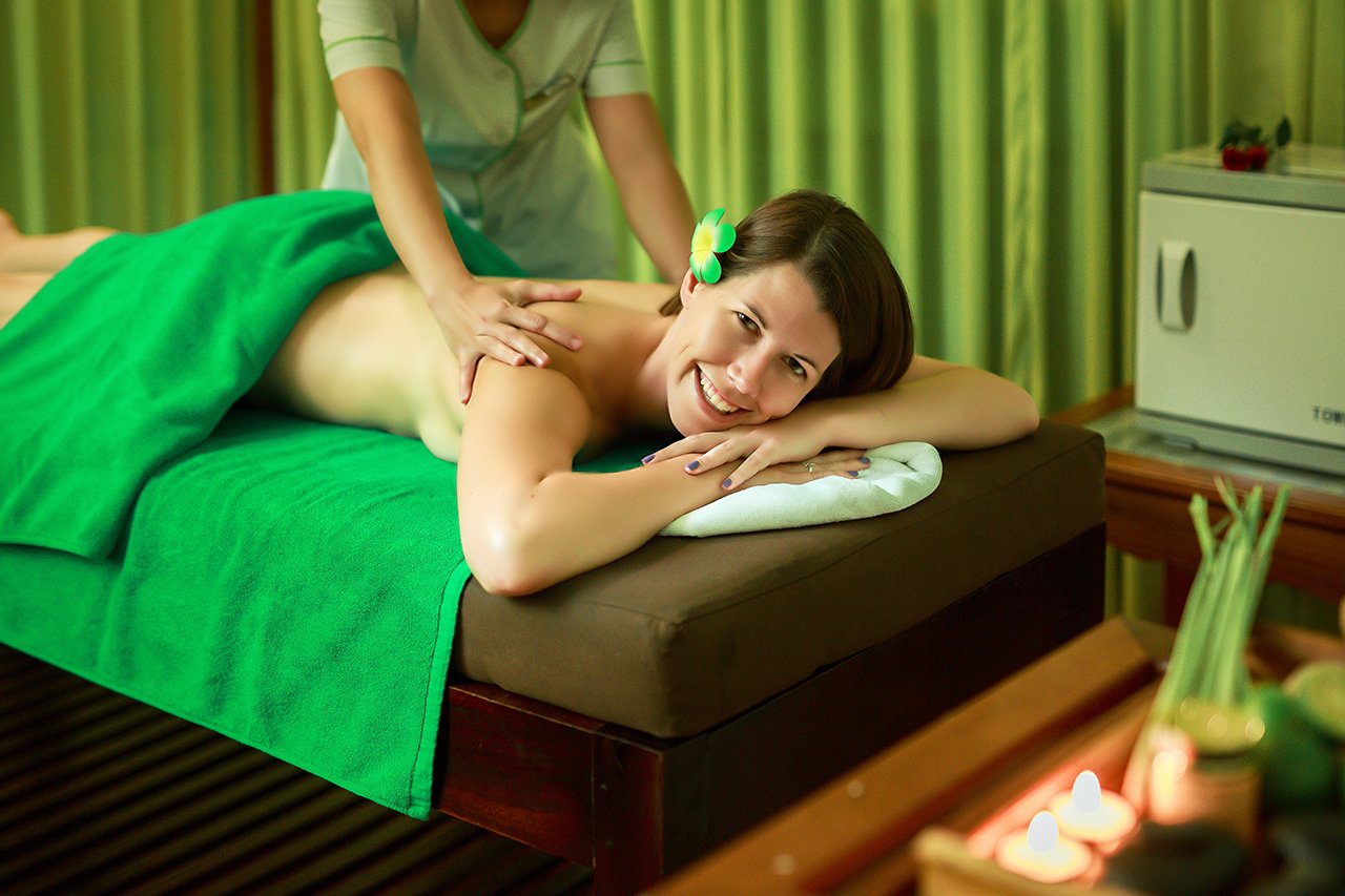 Vietnam Massage Girl