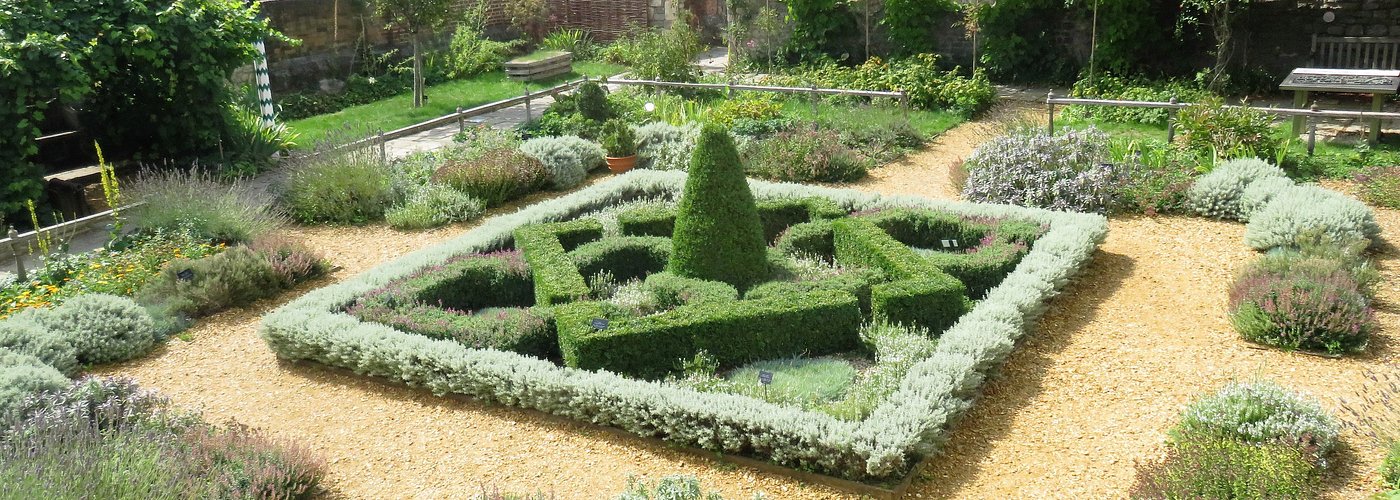 Tudor Garden, Southampton