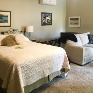 Lakeside Room