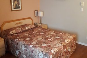 Room & Suite