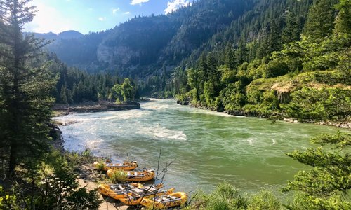 Snake River, at the rest stop for cast iron dinner