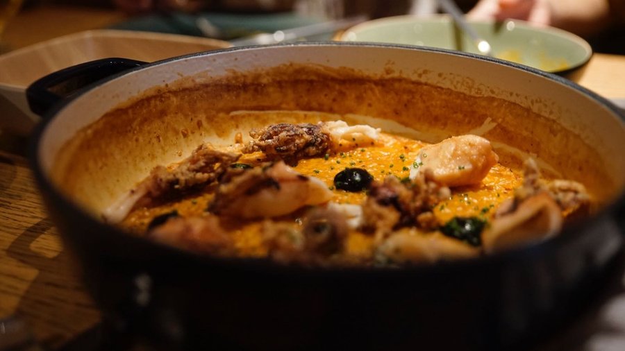 Arroz de chipirones.