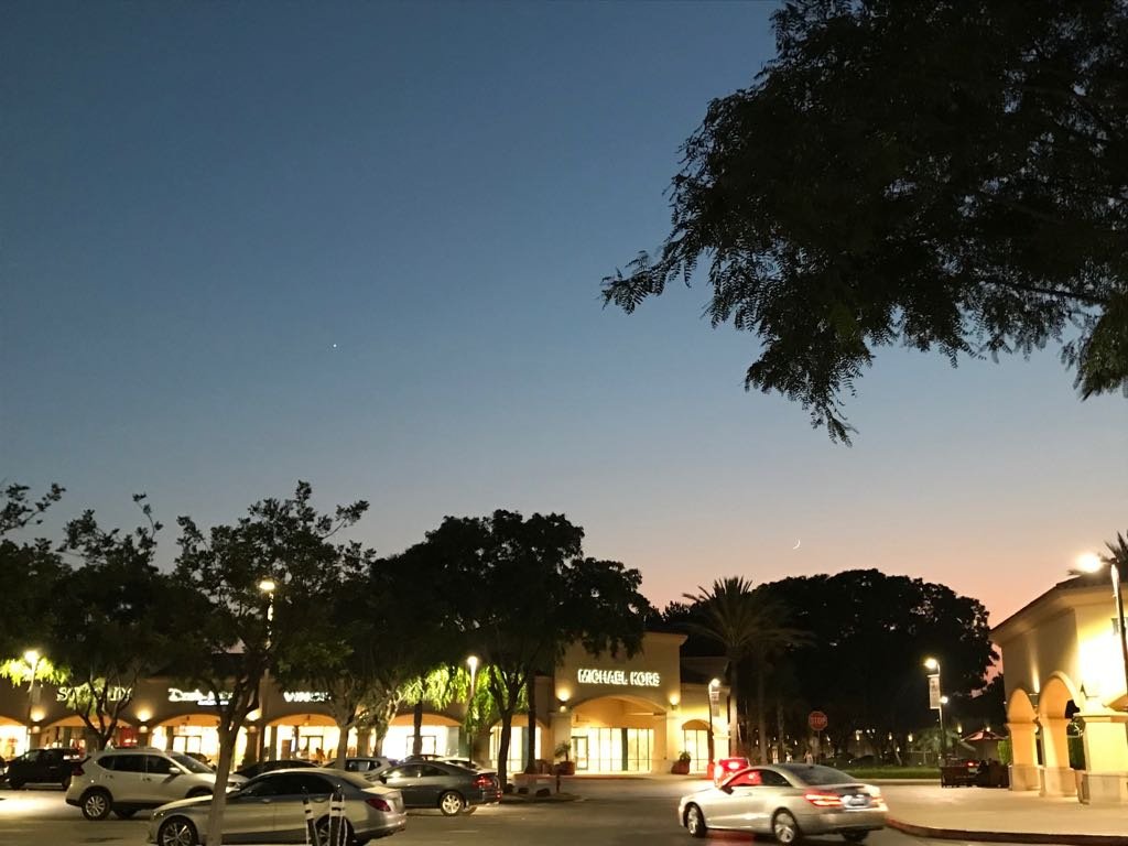 Reebok camarillo cheap outlet mall