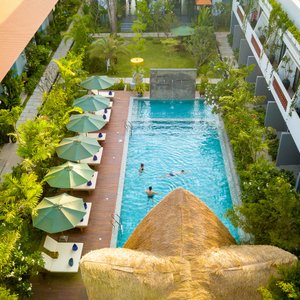 Swimming and Poolside Bar overview looking amazed 