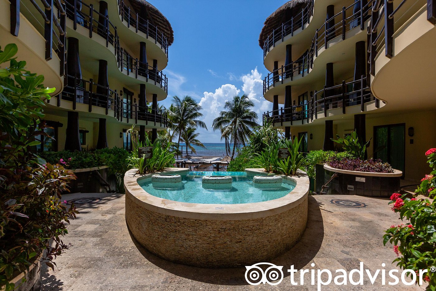 Taj condos playa del carmen sandos playacar logo