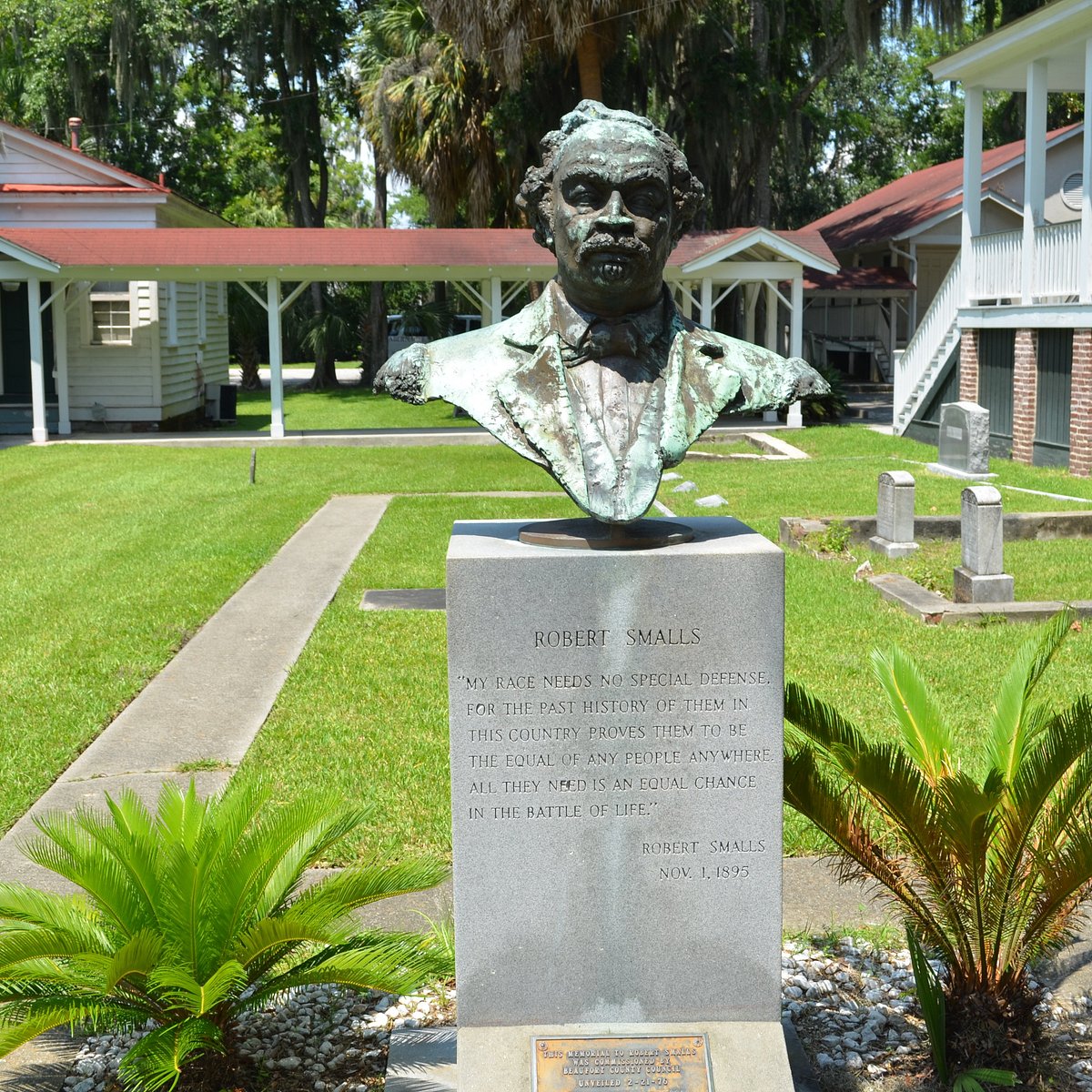Robert Smalls Monument (Beaufort) - All You Need to Know BEFORE You Go