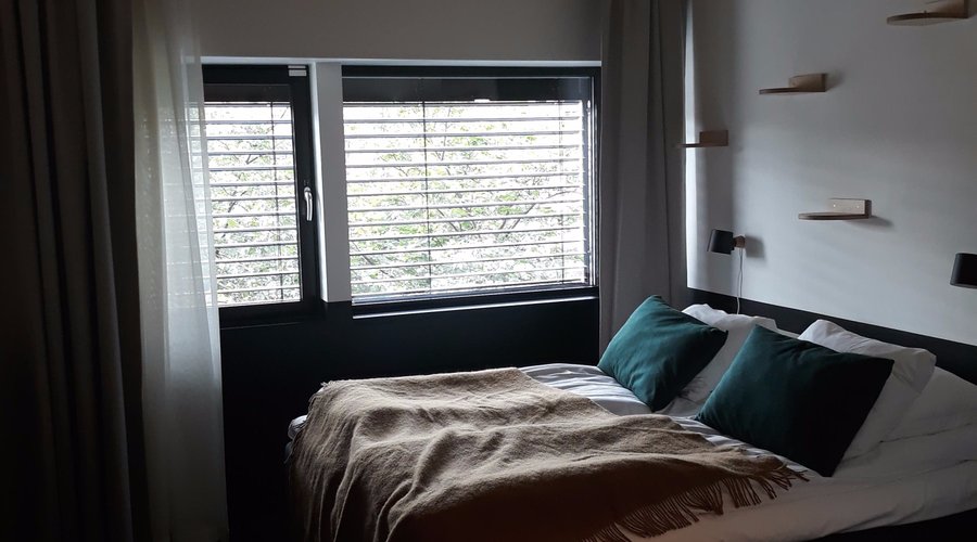 Very comfy beds with all linen provided. Black out blinds and curtains included