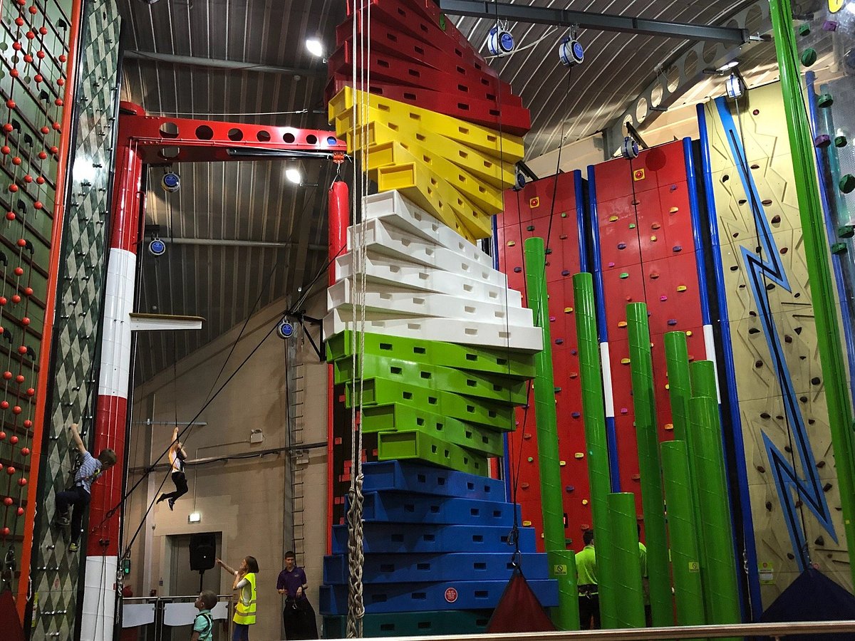 We took a Sneak Peek at Wales' First Independent Clip 'n Climb Centre -  It's On Cardiff