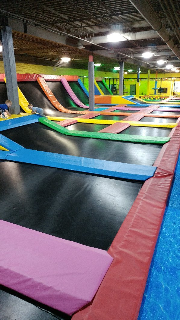 Kids trampoline outlet near me