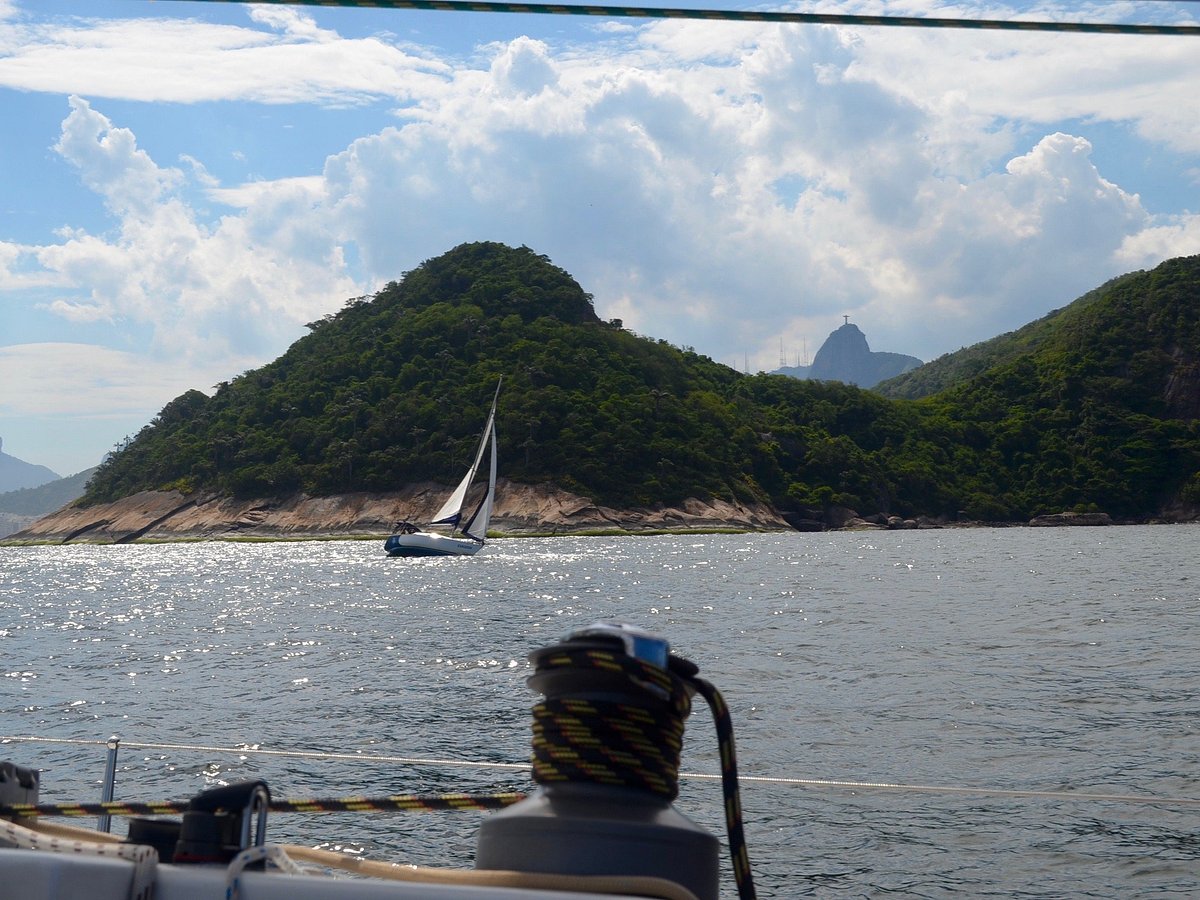 Download úteis  Brasil Yacht Charter - Aluguel de Barcos e