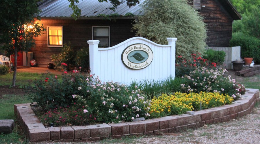 Welcome to the Bed & Breakfast on White Rock Creek