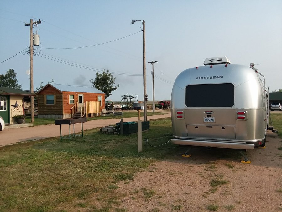 Nebraska’s Hidden Gem: McGreer Camper Park – Your Next Adventure Awaits!