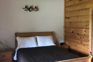 Room & Suite