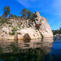 Spaß an den Gumpen direkt am Camping