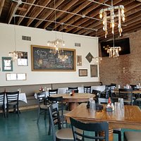 Bramble Breakfast & Bar