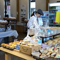 姫の穂店内