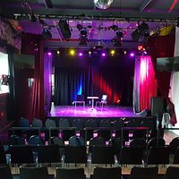 Das Theater kann für Proben, private Feiern, Film-& TV Aufnahmen gemietet werden