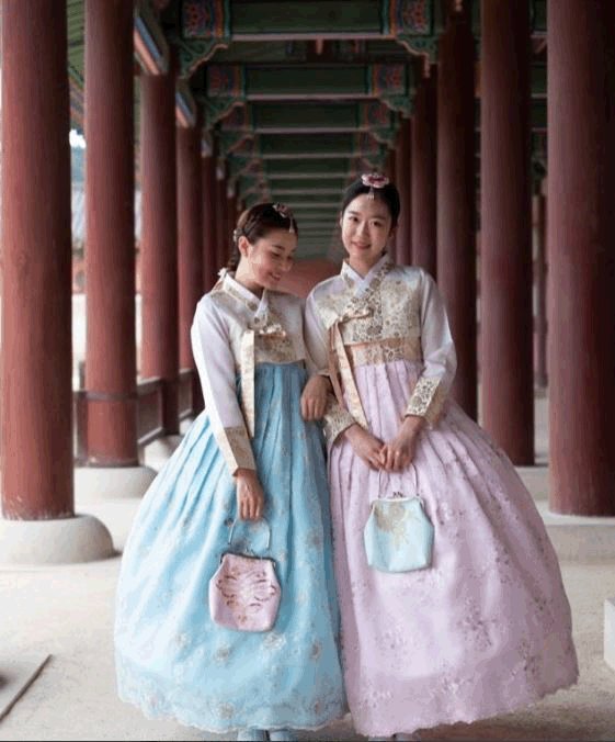 Pastel hanbok 2024