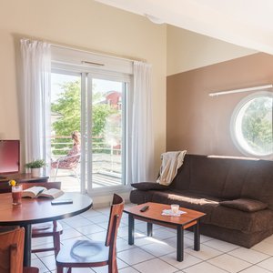 Suite, salon, coin repas