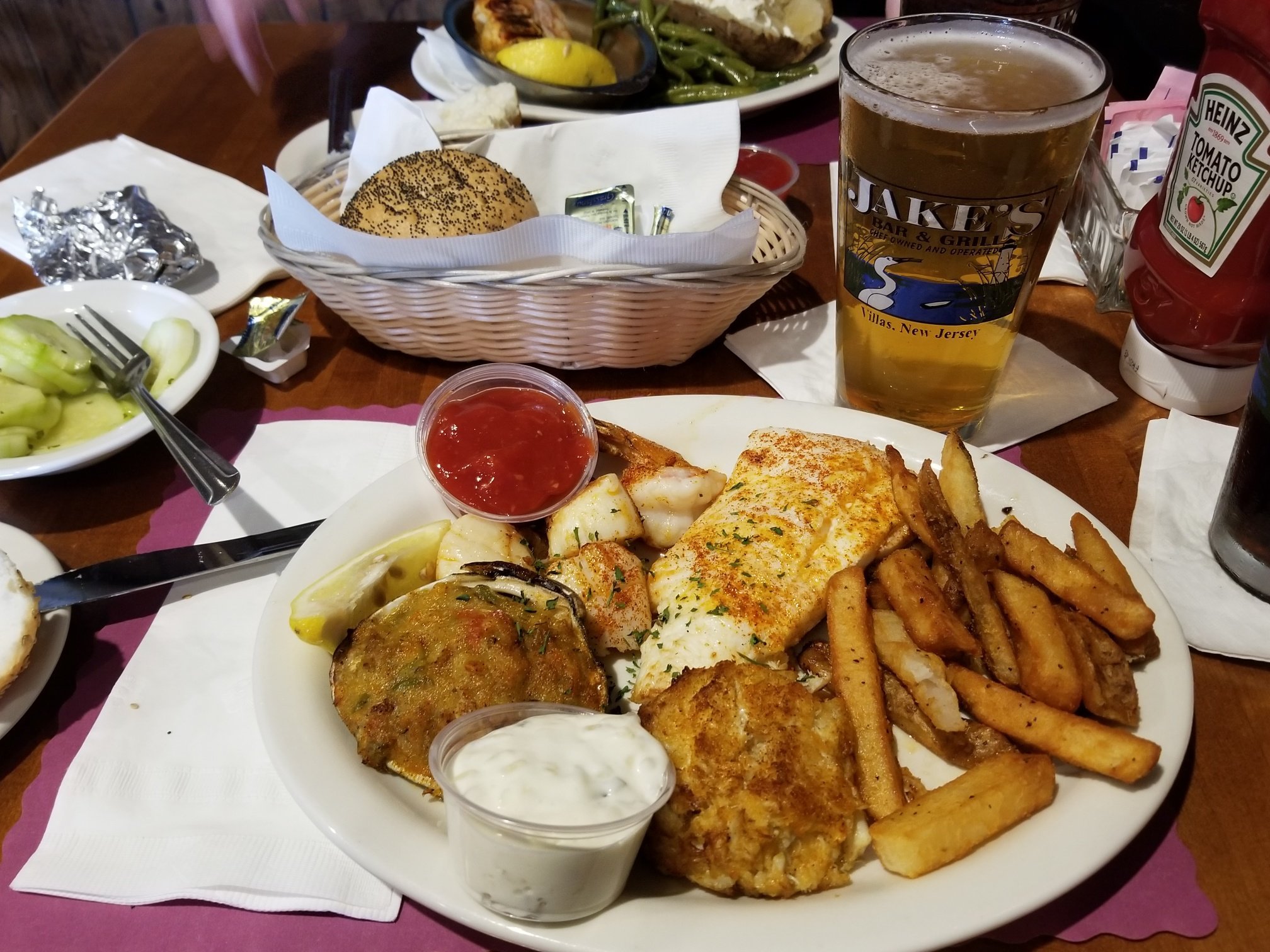 Jake's bar and grill discount
