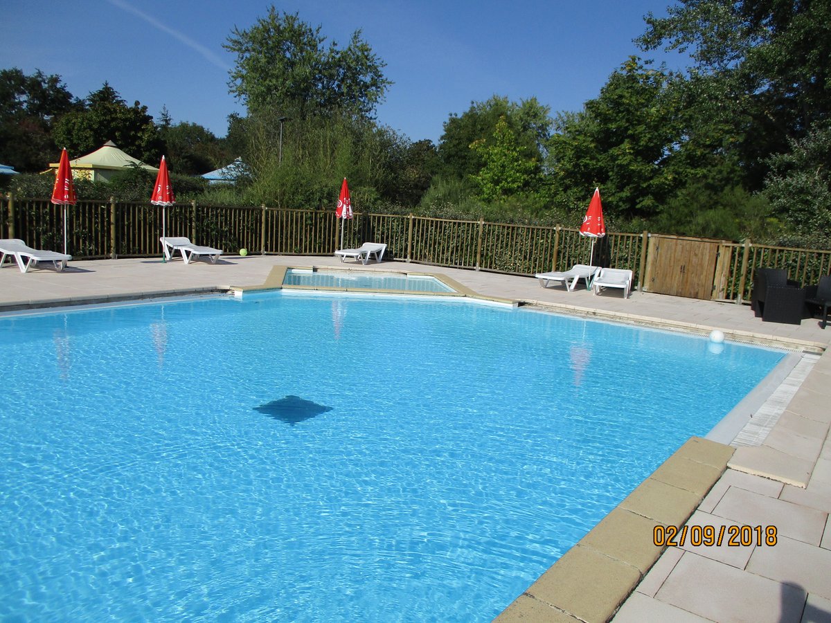 Camping le Bois Vert Pool Pictures & Reviews - Tripadvisor