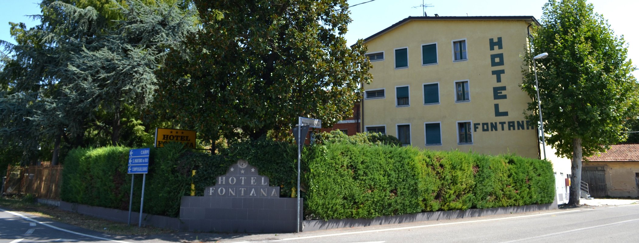 Hotel Fontana image