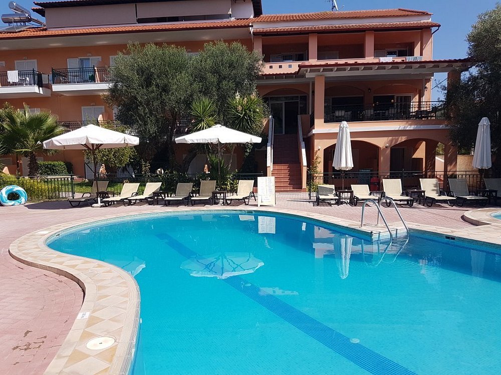 Ioli Village Hotel Apartments