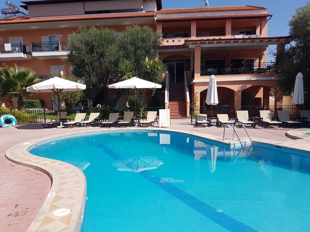 Ioli Village Hotel Apartments