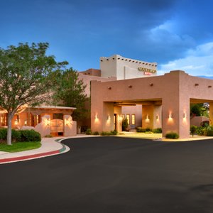 Fully renovated hotel near all Albuquerque attractions