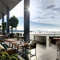 Edge - Outdoor daytime