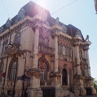 la maison aux lions