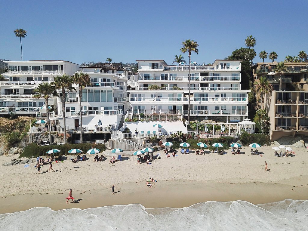 Dog-Friendly Hotels in Laguna Beach: A Comprehensive Guide