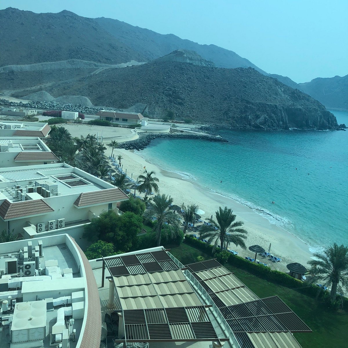 оаэ фуджейра oceanic khorfakkan resort spa