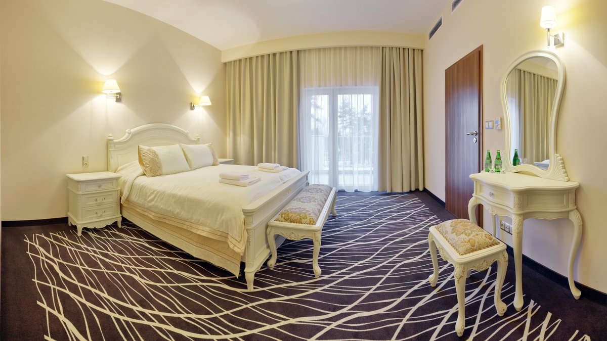 binkowski hotel praca