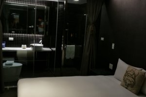 Room & Suite