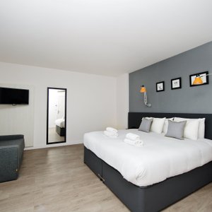  Studio sleeps 3