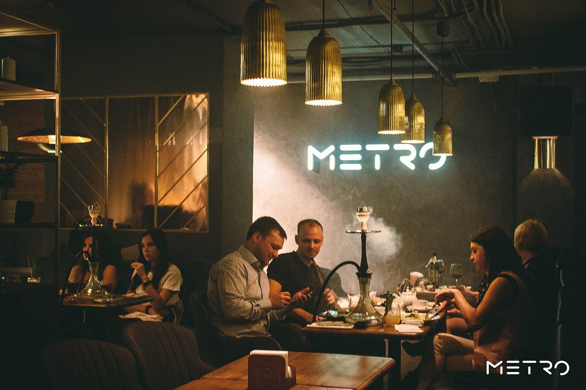 Клуб кафе метро. Бар метро Дзержинск. Metro Lounge Bar Дзержинск. Кафе метро Дзержинск. Дзержинск лаунж бар.