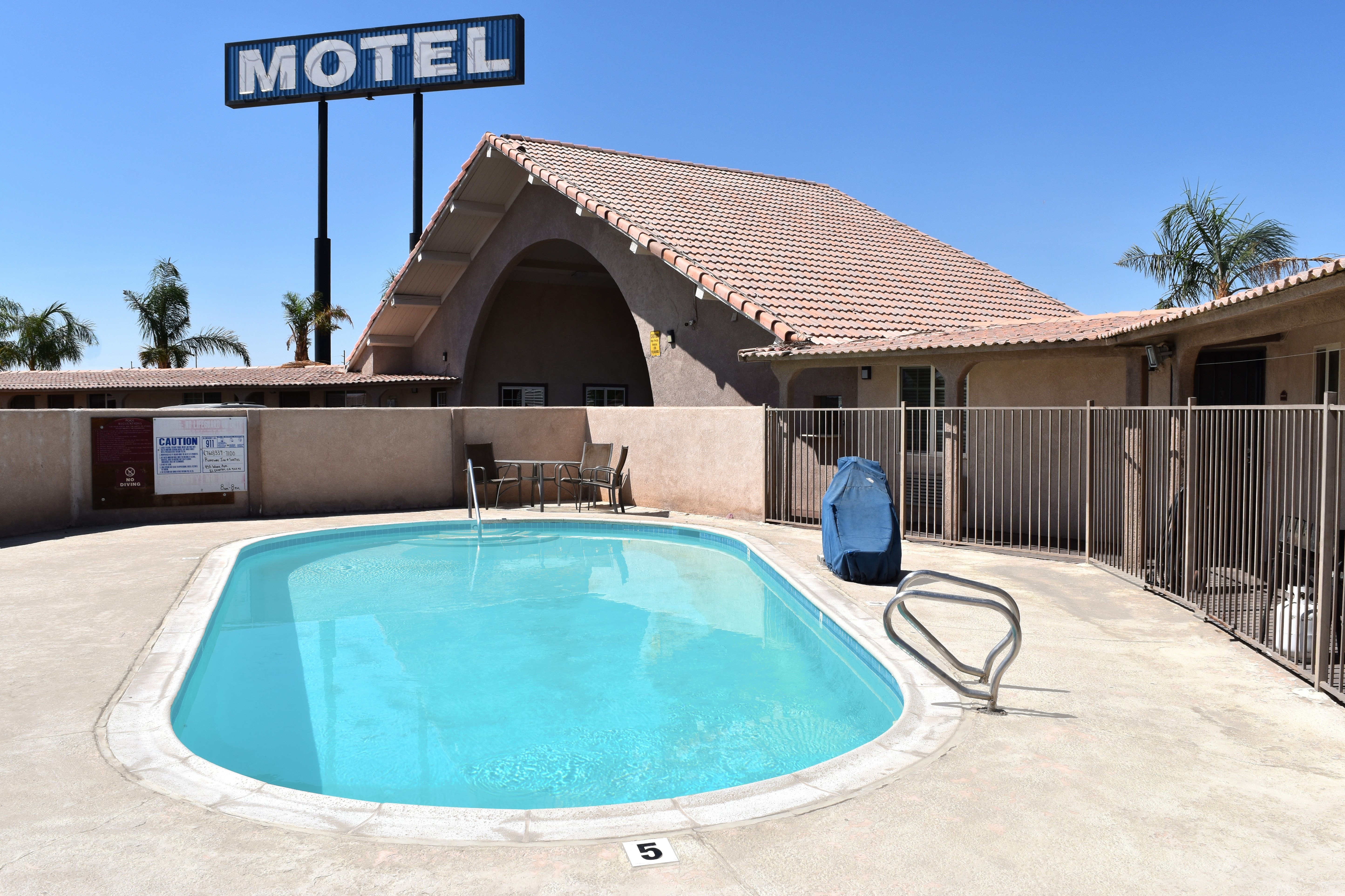 Americas Best Value Inn Suites El Centro Pool Pictures Reviews   Americas Best Value Inn 