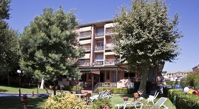 Hotel Gabrini, khách sạn tại Massa