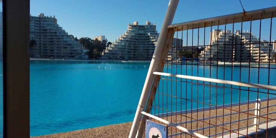 alfonso del mar pool