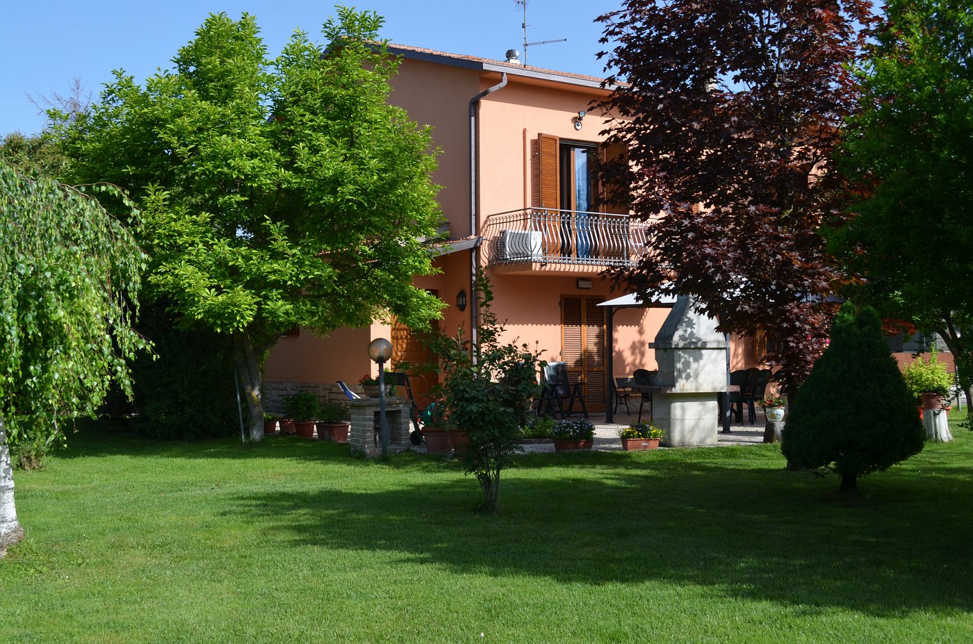 RESIDENZA DI CAMPAGNA - Prices & Guest house Reviews (Rivotorto, Italy)