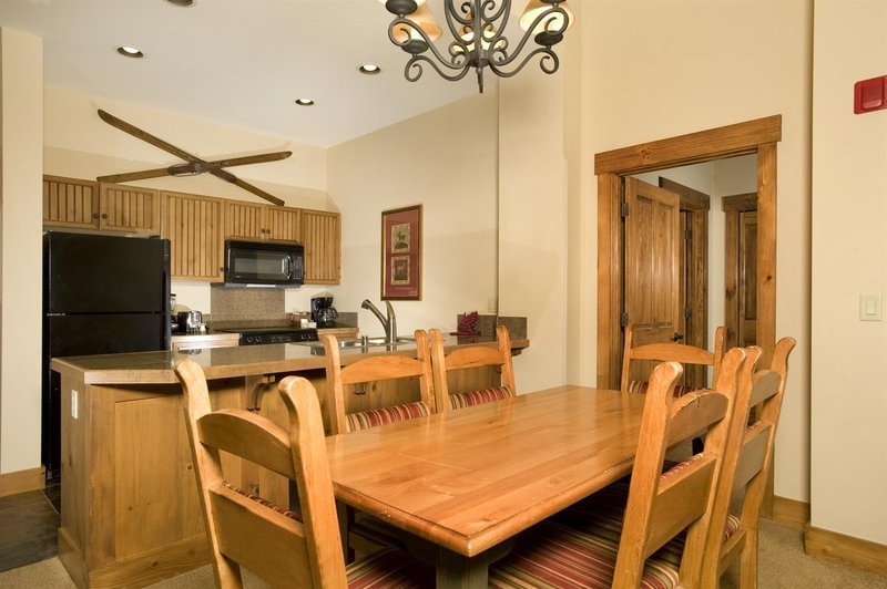 Hotel photo 55 of Mountain Thunder Lodge.