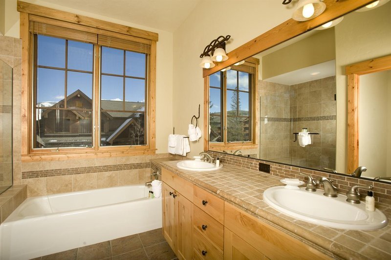 Hotel photo 53 of Mountain Thunder Lodge.