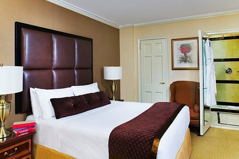 Hotel photo 2 of Fitzpatrick Manhattan.