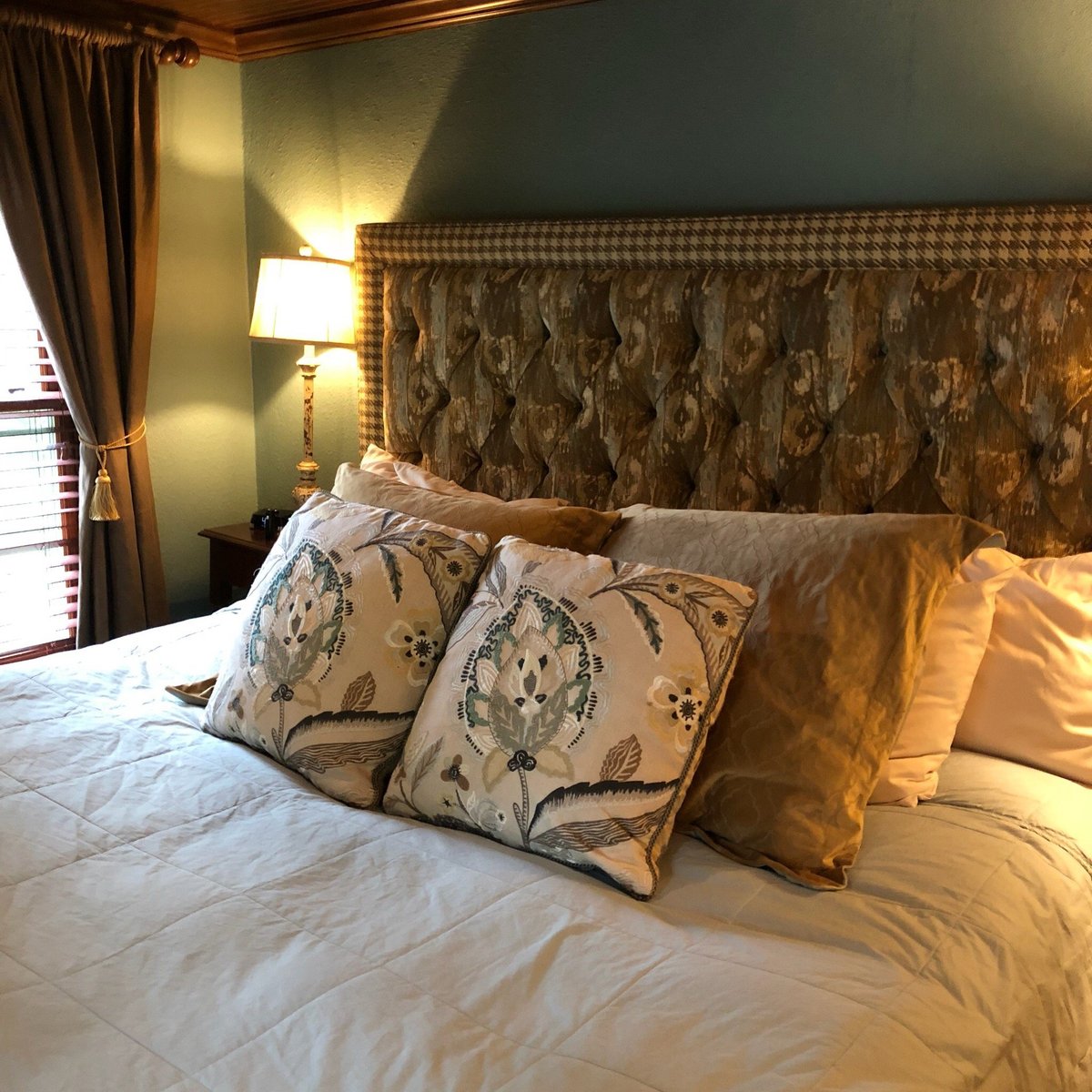 THE INN AT IRISH HOLLOW - Updated 2022 Prices & B&B Reviews (Galena, IL)