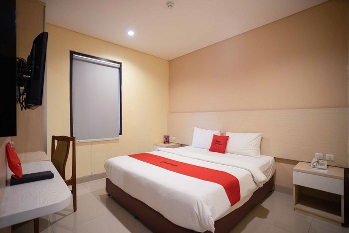 Reddoorz Premium Near Kawasan Industri Cikarang - Hotel Reviews (bekasi 