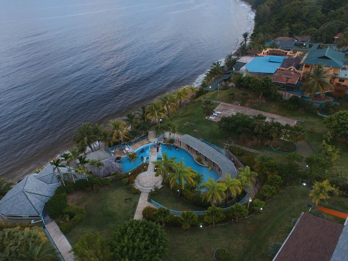 Queens Beach Salybia Nature Resort Hotel Trinidad Trinidad E Tobago