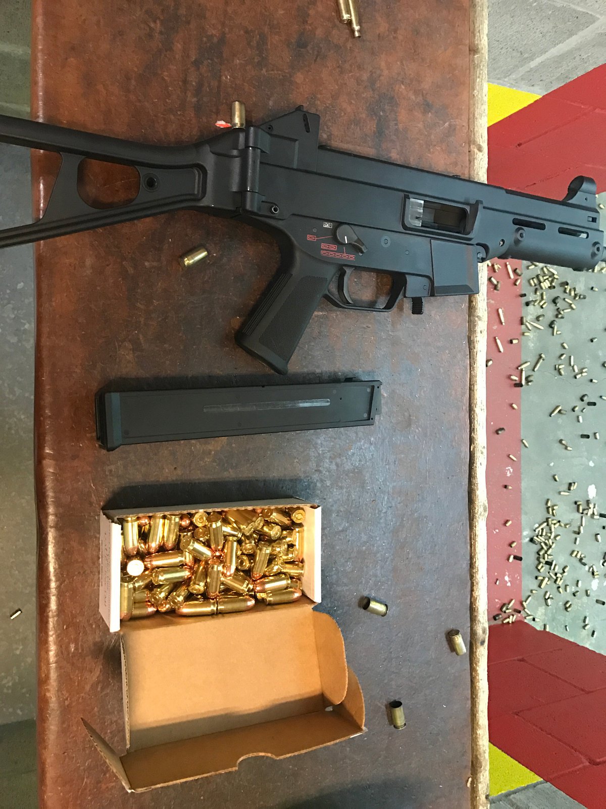 Nếu bạn là một người yêu súng, hãy xem bức ảnh về Firearms and Gun Range ở Houston, Texas. Với chất lượng tốt và chuyên nghiệp, chắc chắn rằng bạn sẽ có một trải nghiệm đầy ấn tượng.